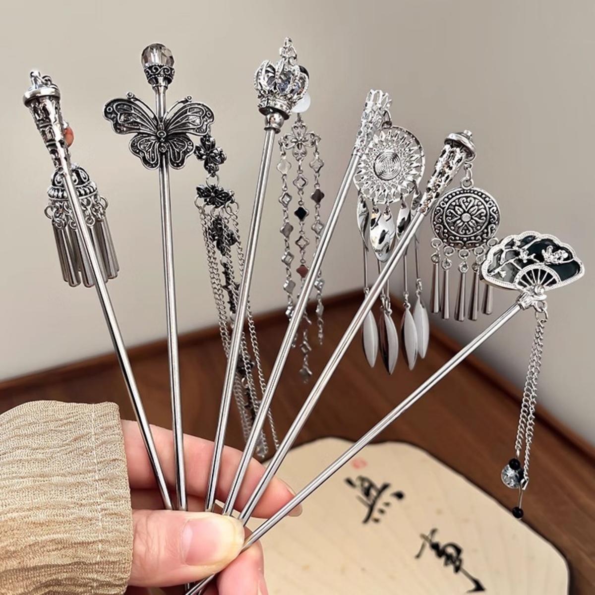 Vintage Jewelry Collection - Elegant Women's Hairpin Antique Silver Butterfly