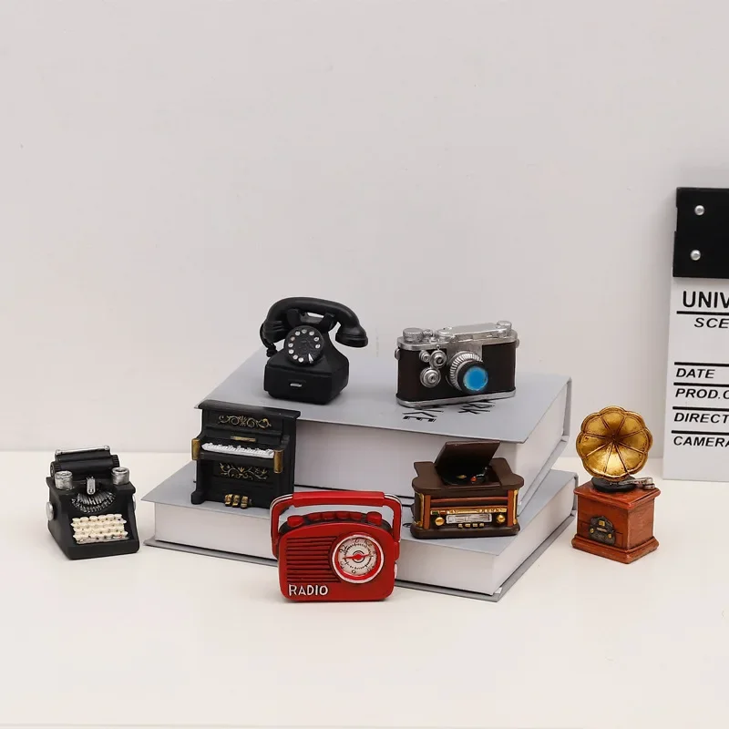 Vintage Mini Camera Decor Desk - Collectible Vintage Cameras review and price