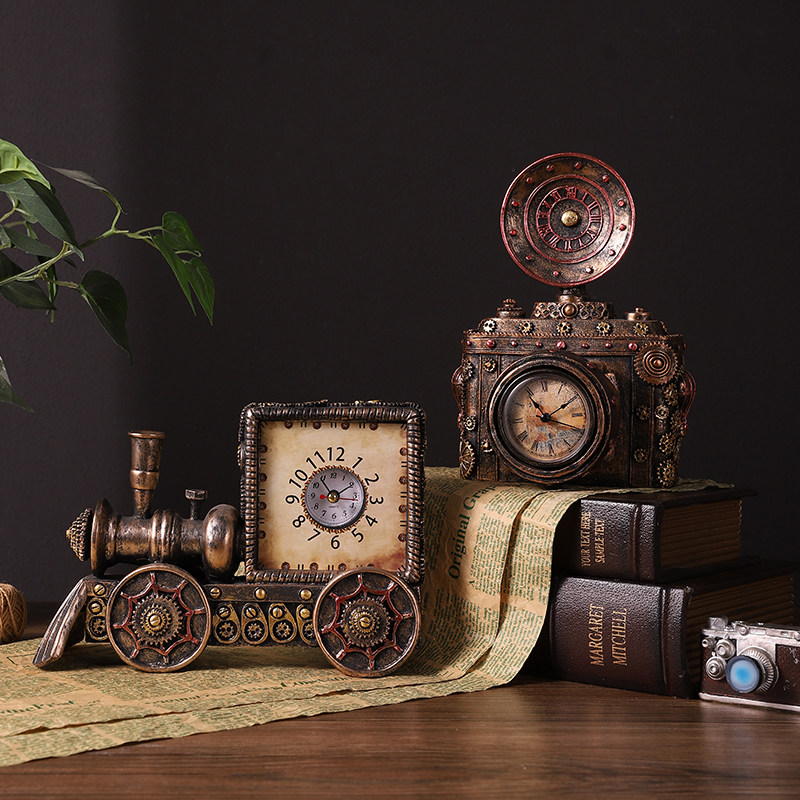 Vintage European Style Camera  - Collectible Vintage Cameras review and price
